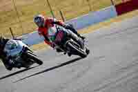 donington-no-limits-trackday;donington-park-photographs;donington-trackday-photographs;no-limits-trackdays;peter-wileman-photography;trackday-digital-images;trackday-photos